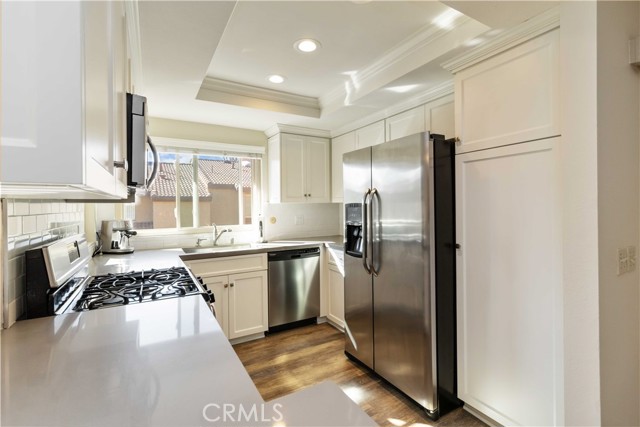 Detail Gallery Image 8 of 21 For 2421 Chandler Ave #2,  Simi Valley,  CA 93065 - 2 Beds | 2/1 Baths