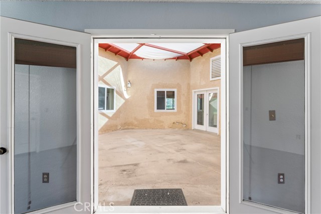 Detail Gallery Image 10 of 37 For 1068 Occidental Cir, Redlands,  CA 92374 - 3 Beds | 2 Baths