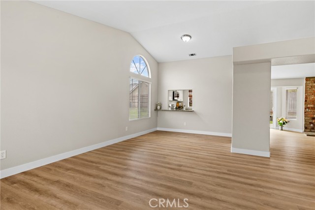 Detail Gallery Image 5 of 35 For 5137 Ibis Cir, Guadalupe,  CA 93434 - 3 Beds | 2 Baths