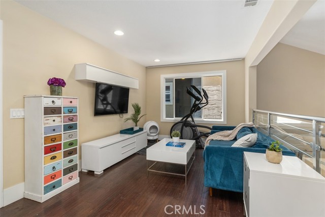 14 Conchito, Rancho Santa Margarita CA: https://media.crmls.org/medias/e018f142-a225-4cf3-97b5-c6bd32b2ab16.jpg