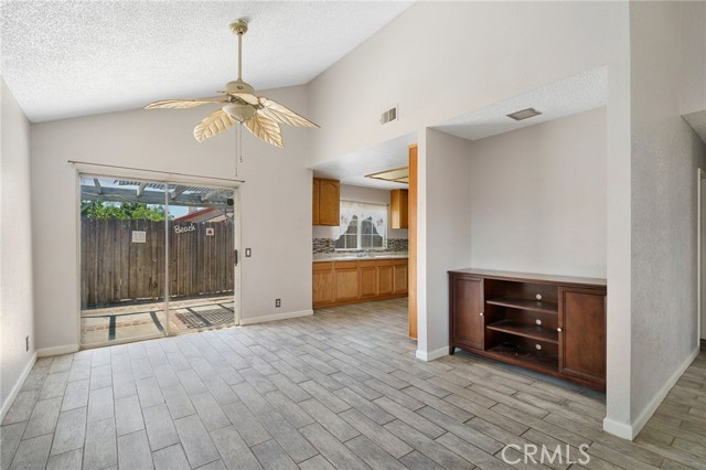 DINING ROOM/KITCHEN