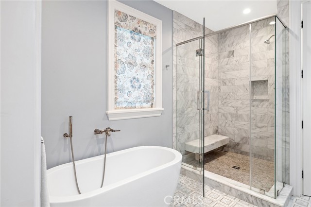 Detail Gallery Image 38 of 54 For 443 23rd Pl, Manhattan Beach,  CA 90266 - 3 Beds | 3/1 Baths