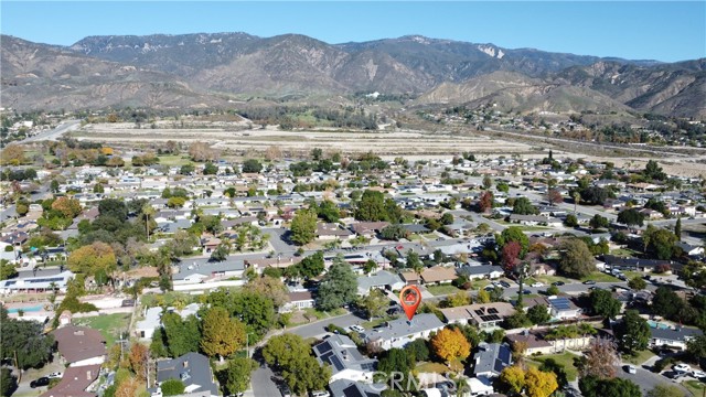 Detail Gallery Image 5 of 31 For 535 Fairmont Dr, San Bernardino,  CA 92404 - 3 Beds | 2/1 Baths