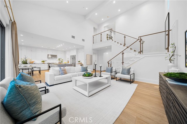 101 Lustro, Irvine CA: https://media.crmls.org/medias/e01b35ce-9700-4616-b09e-e44633d8589c.jpg