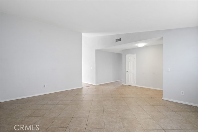 Detail Gallery Image 3 of 21 For 2839 S Walker, Ontario,  CA 91761 - 3 Beds | 2 Baths