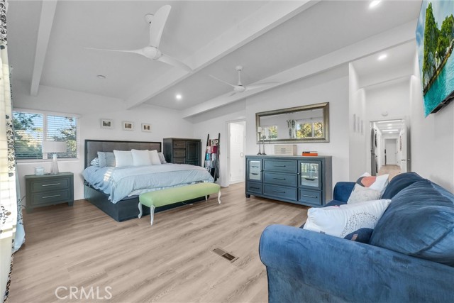 Image 27 of 49 For 2120 Fairview