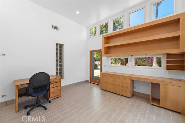 336 Marwood Avenue, Fullerton CA: https://media.crmls.org/medias/e01c3bdd-aa12-4afe-b2af-8eab05703659.jpg