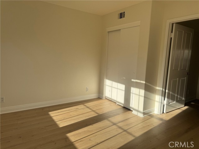 Detail Gallery Image 12 of 27 For 9 Torrigiani Aisle, Irvine,  CA 92606 - 1 Beds | 1/1 Baths