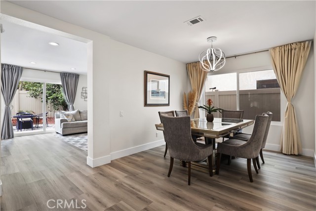 28752 Vista Santiago Road, Lake Forest CA: https://media.crmls.org/medias/e01c81b9-cebb-4215-bf91-38f0645de81f.jpg