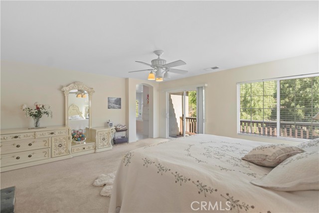 Detail Gallery Image 33 of 57 For 665 Barbre Cir, Corona,  CA 92879 - 4 Beds | 3 Baths