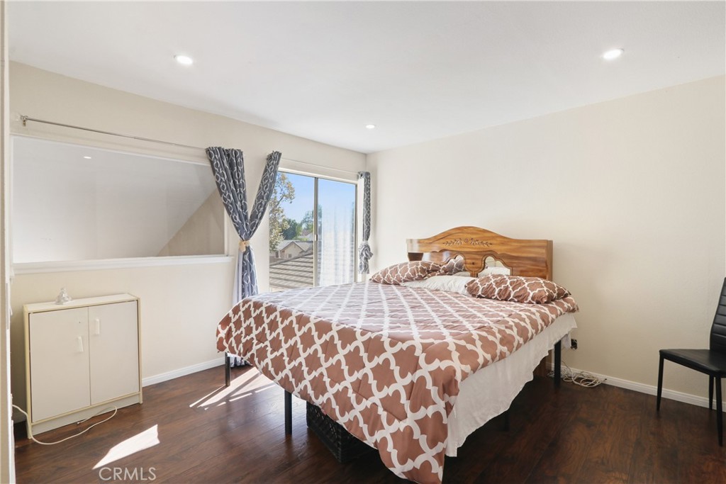 MLS #OC25253678 image #6