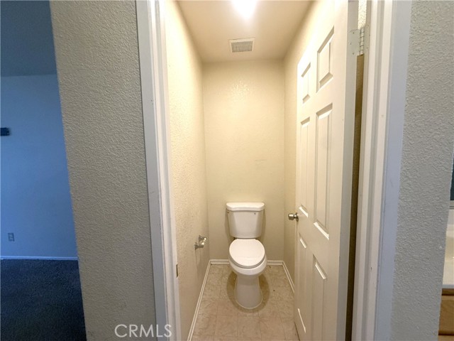 Detail Gallery Image 18 of 24 For 45572 Robinson Dr, Lancaster,  CA 93535 - 5 Beds | 3 Baths