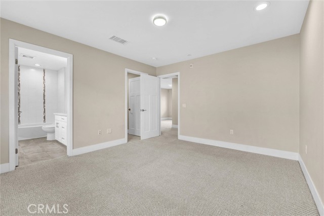 547 N Wilson Avenue, Pasadena CA: https://media.crmls.org/medias/e01e11c1-1e02-47d2-a59d-063545c6cdb6.jpg