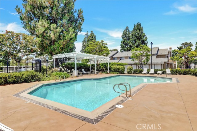 Detail Gallery Image 31 of 39 For 54 Monroe #73,  Irvine,  CA 92620 - 2 Beds | 2 Baths