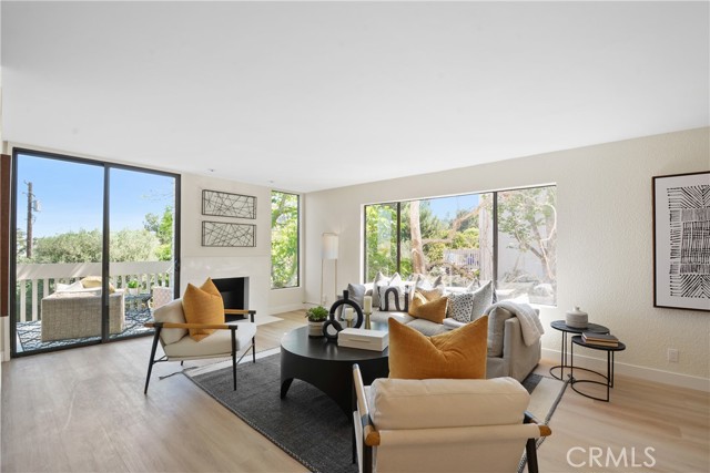 Detail Gallery Image 8 of 37 For 3618 W Estates a,  Rolling Hills Estates,  CA 90274 - 3 Beds | 2/1 Baths