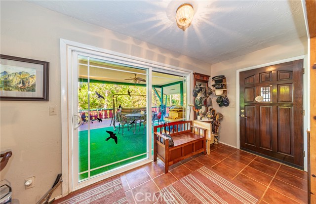 Detail Gallery Image 5 of 55 For 42585 Buckeye, Oakhurst,  CA 93644 - 3 Beds | 2 Baths