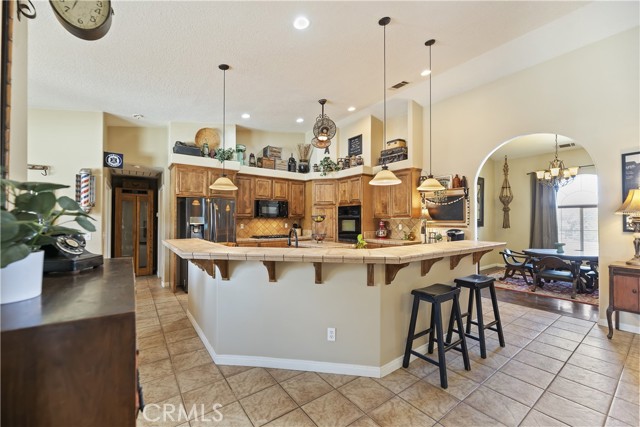 8328 Chateau Road, Phelan CA: https://media.crmls.org/medias/e0221a22-c402-4b38-80b6-9733a0e633b0.jpg