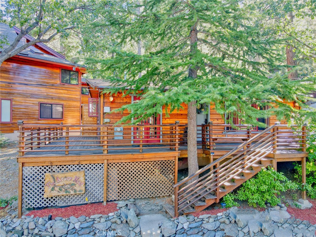 5475 Acorn Trail