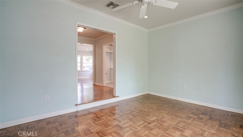 3309 Wedgewood Lane Burbank img 32