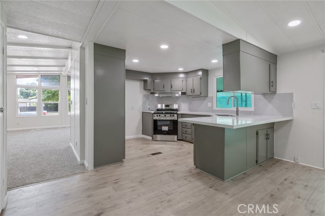 Detail Gallery Image 15 of 47 For 2400 W Midvalley Ave #S8,  Visalia,  CA 93277 - 2 Beds | 2 Baths