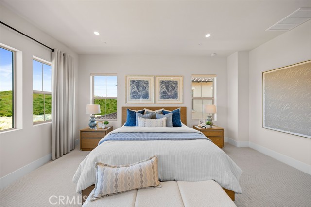 Detail Gallery Image 25 of 44 For 122 Mossvine, Irvine,  CA 92618 - 4 Beds | 3 Baths