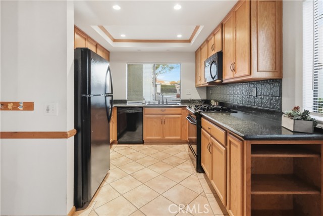 Detail Gallery Image 15 of 46 For 1649 Albany Ct, Claremont,  CA 91711 - 3 Beds | 2/1 Baths