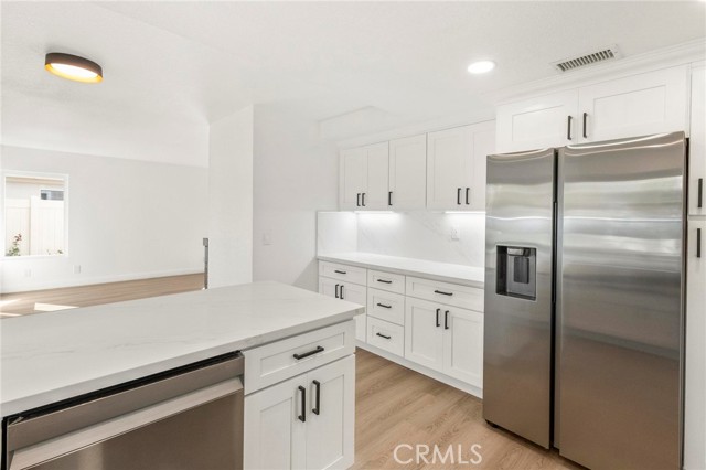 Image 13 of 51 For 40156 Starling Street