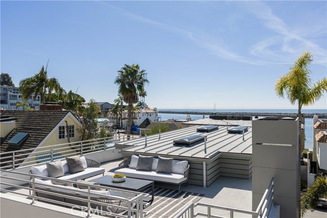Detail Gallery Image 26 of 40 For 2618 Cove St, Corona Del Mar,  CA 92625 - 3 Beds | 3/1 Baths