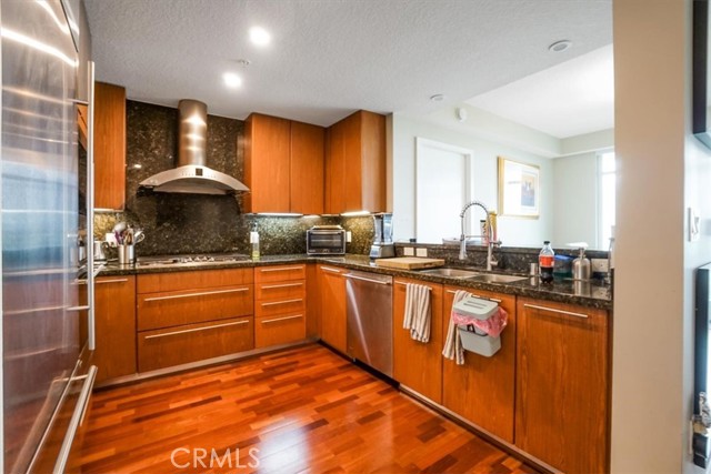 3141 Michelson Drive, Irvine CA: https://media.crmls.org/medias/e026b4aa-2f51-427c-b0a5-ba2375730ad2.jpg