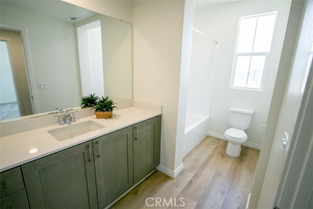 2850 Wagon Wheel Rd, Oxnard CA: https://media.crmls.org/medias/e027896d-11f7-4273-96cb-44d322e8f98e.jpg