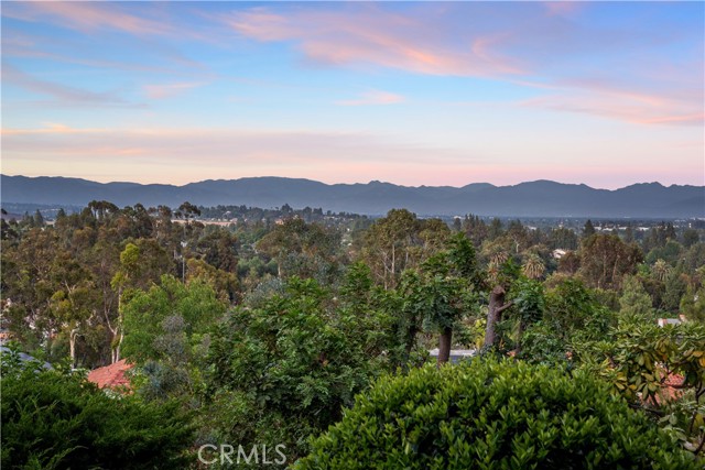8042 Masefield Court, West Hills CA: https://media.crmls.org/medias/e0278f9a-5347-4692-91bb-efcd76ecbe32.jpg
