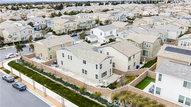 Detail Gallery Image 31 of 36 For 16744 Stags Leap Ln, Fontana,  CA 92336 - 4 Beds | 3 Baths