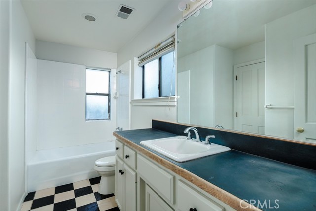 Detail Gallery Image 20 of 37 For 806 Grove St, Paso Robles,  CA 93446 - 4 Beds | 3 Baths