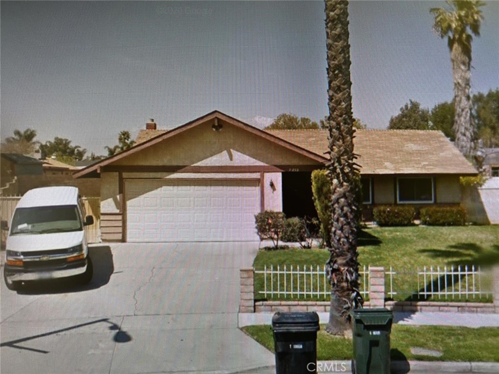 9050 Dumond Drive