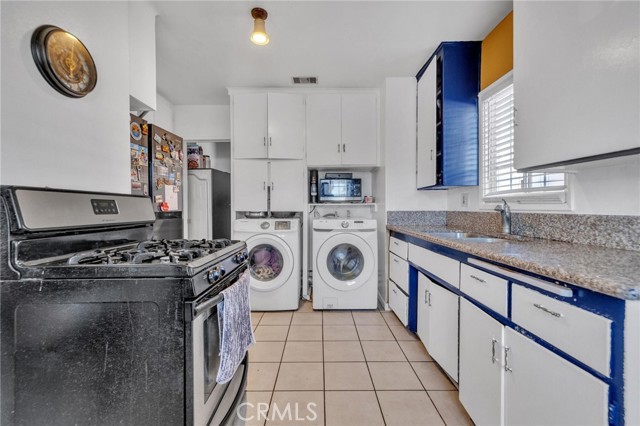 Detail Gallery Image 11 of 37 For 6601 Naomi Ave, Buena Park,  CA 90620 - 4 Beds | 2 Baths