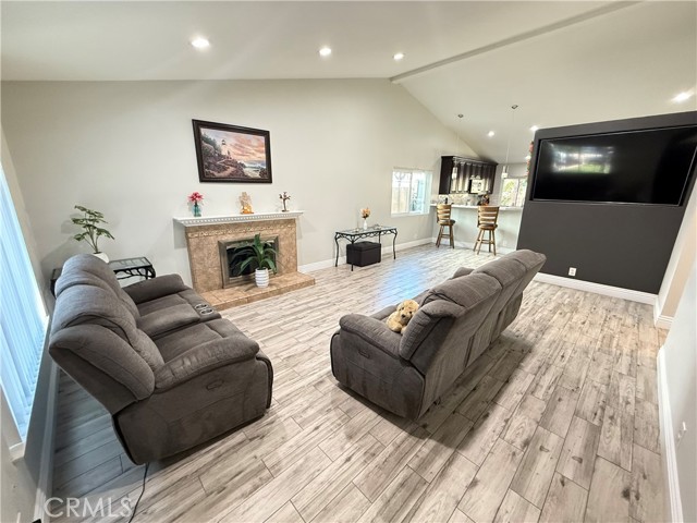 Detail Gallery Image 26 of 41 For 1748 N Oxford St, Anaheim,  CA 92806 - 4 Beds | 2 Baths