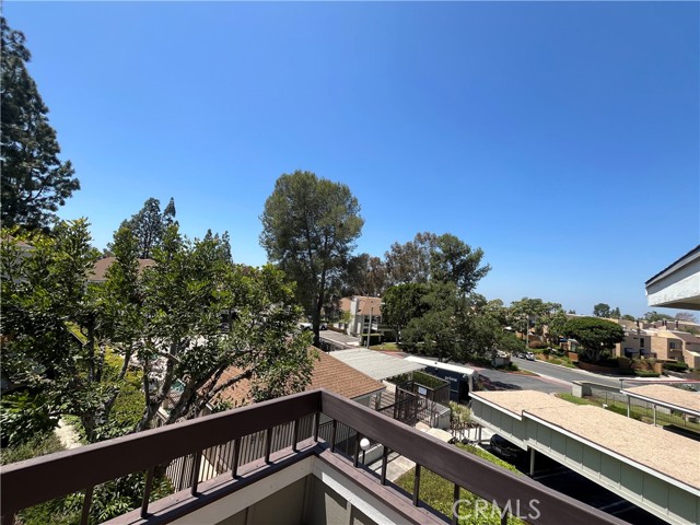 Detail Gallery Image 12 of 12 For 22185 Rim Pointe 4h,  Lake Forest,  CA 92630 - 1 Beds | 1 Baths