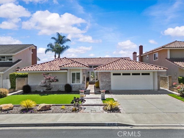 Detail Gallery Image 1 of 48 For 22632 Reinosa, Mission Viejo,  CA 92691 - 4 Beds | 2/1 Baths