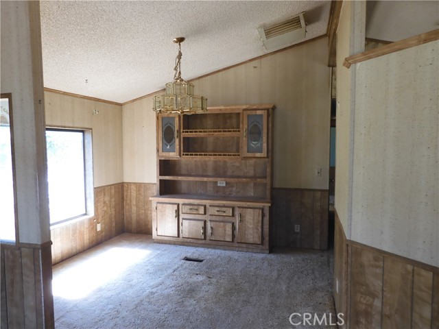 Detail Gallery Image 10 of 27 For 12980 Island Dr, Clearlake Oaks,  CA 95423 - 2 Beds | 2 Baths