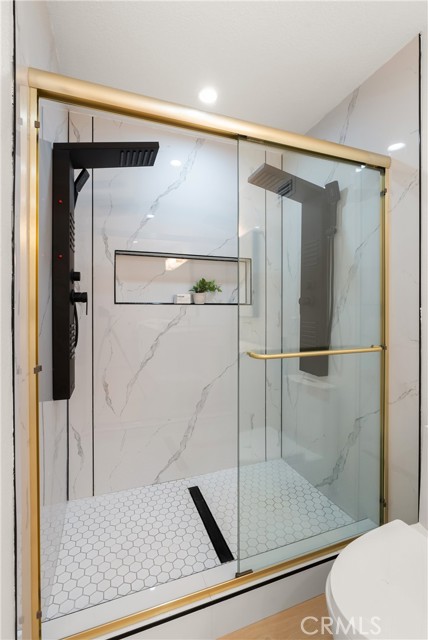 Detail Gallery Image 31 of 46 For 4287 via Norte, Cypress,  CA 90630 - 5 Beds | 2/1 Baths
