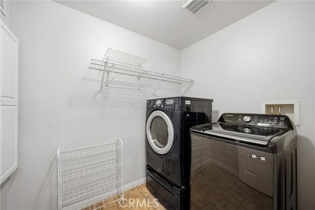 Detail Gallery Image 17 of 42 For 12422 Benton Dr #2,  Rancho Cucamonga,  CA 91739 - 2 Beds | 2 Baths