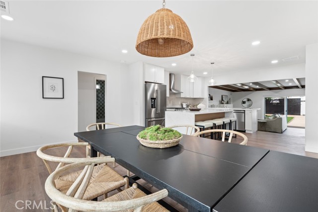 Detail Gallery Image 7 of 36 For 2271 Mira Mar, Long Beach,  CA 90815 - 3 Beds | 3 Baths