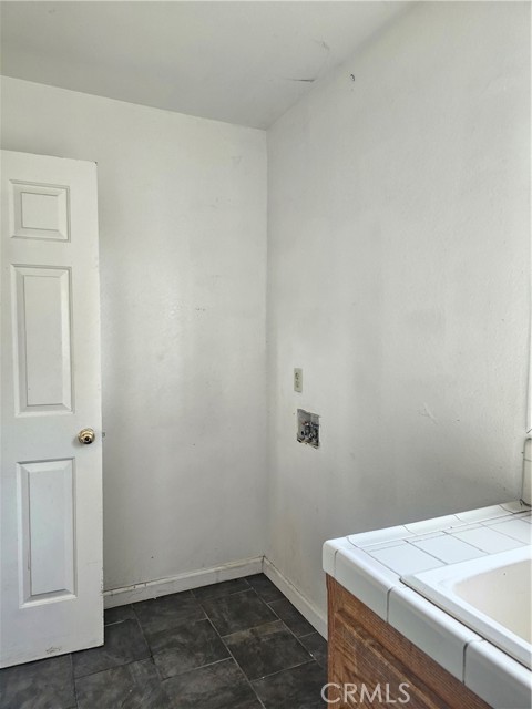 Detail Gallery Image 39 of 54 For 18834 Deer Hill Rd, Hidden Valley Lake,  CA 95467 - 4 Beds | 2/2 Baths