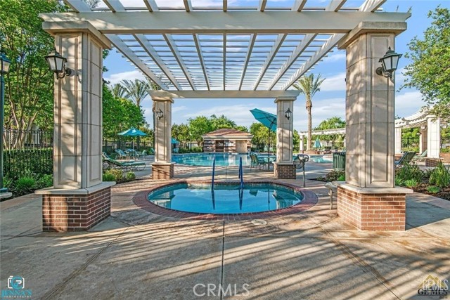 Detail Gallery Image 9 of 9 For 12417 French Park Ln, Bakersfield,  CA 93312 - 2 Beds | 2 Baths