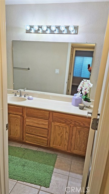 Detail Gallery Image 7 of 27 For 2881 Huntington Bld #114,  Fresno,  CA 93721 - 1 Beds | 1 Baths