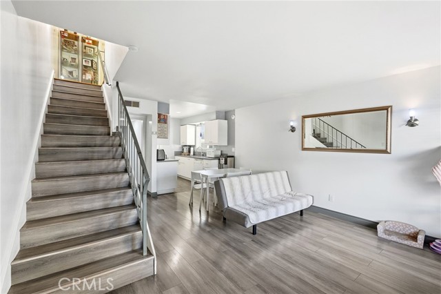 Detail Gallery Image 6 of 35 For 6223 Morse, Valley Glen,  CA 91606 - 3 Beds | 2 Baths