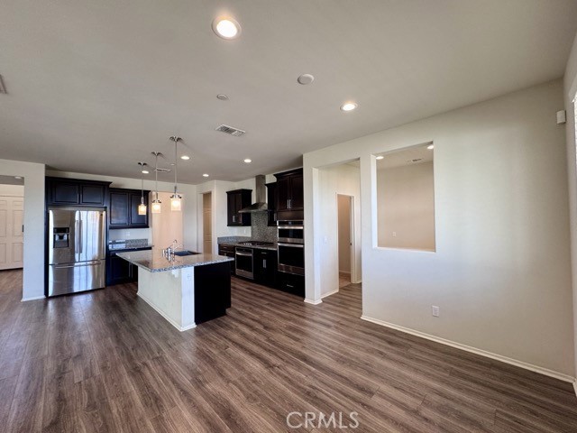 Detail Gallery Image 20 of 57 For 1065 Regala St, Perris,  CA 92571 - 5 Beds | 4 Baths
