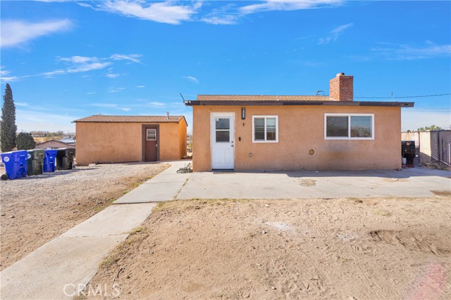 Detail Gallery Image 3 of 20 For 16748 Sunset Dr, Victorville,  CA 92395 - 2 Beds | 1 Baths