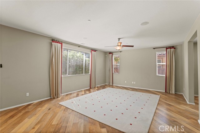 38780 Amateur Way, Beaumont CA: https://media.crmls.org/medias/e0306902-82fa-42be-b590-7184397ef48c.jpg