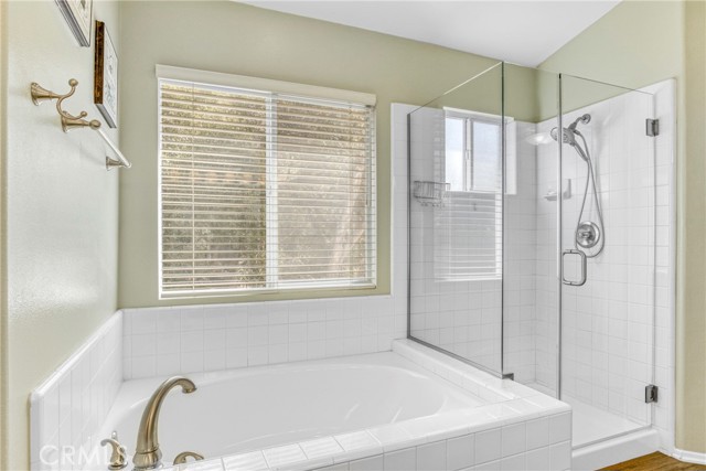 Detail Gallery Image 24 of 47 For 4744 Rhapsody Dr, Oak Park,  CA 91377 - 3 Beds | 3 Baths